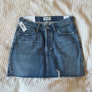 NWT v-waist mini skirt agolde